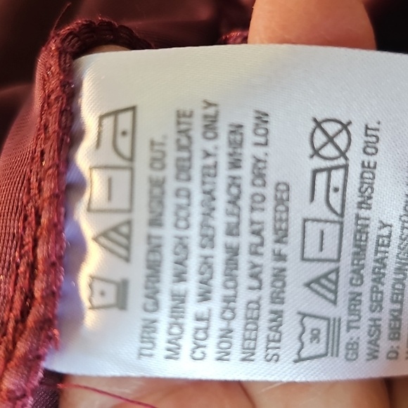 Belle BOHO, Kim Gravel Crushed Velvet Tiered Long Sleeve Dress. Meduim P SIZE PM - Picture 13 of 14